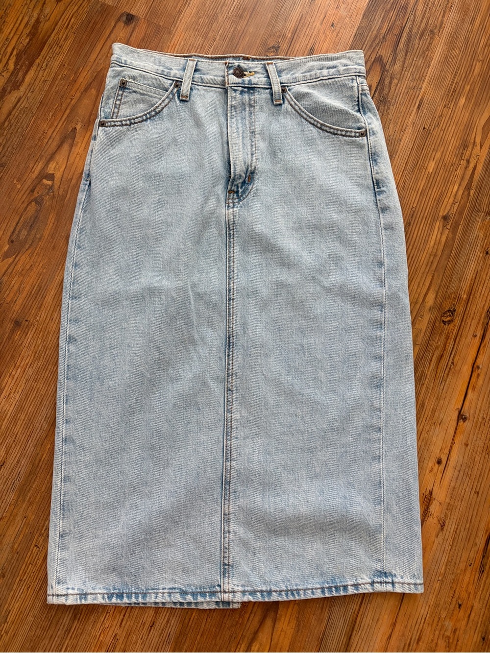 Levi's High Waisted Midi Denim Skirt